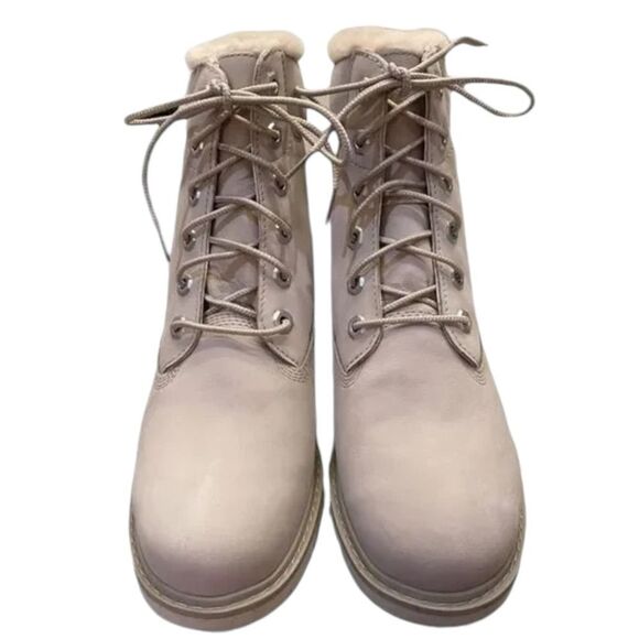 NEW Timberland Lucia Way Women's Lt Taupe Nubuck Leather Warmlined Boots 8 - Picture 2 of 5